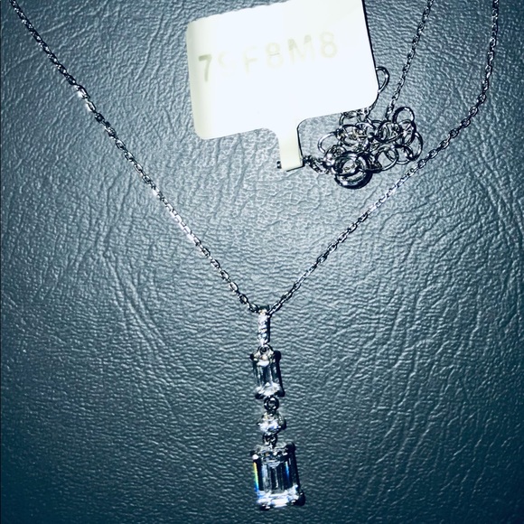 Charmed Aroma | Necklace - Picture 4 of 6